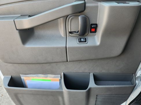 New 2025 Chevrolet Express 4500 w/ Power Convenience Package image 23