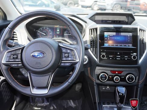 Used 2022 Subaru Crosstrek 2.0i Premium w/ Moonroof Package AWD/4WD image 2