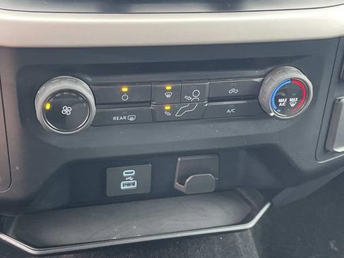Used 2023 Ford F150 XLT AWD/4WD image 35