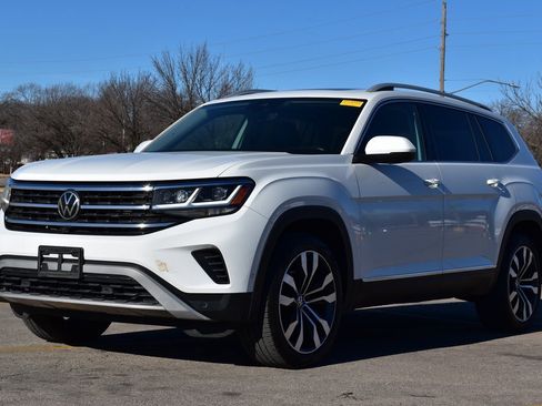 Used 2021 Volkswagen Atlas SEL Premium image 1