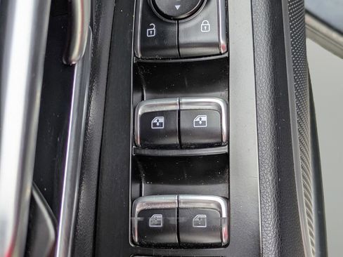 Used 2022 Kia Telluride EX w/ EX Premium Package AWD/4WD image 18