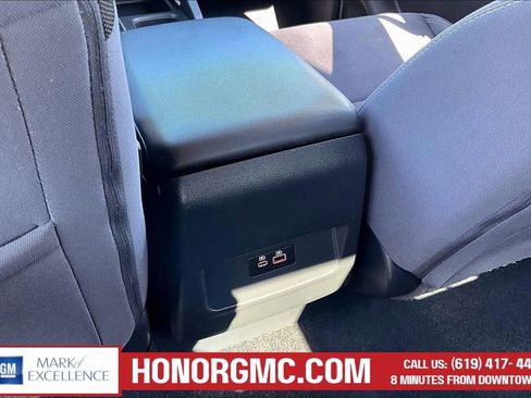 Used 2022 Nissan Frontier SV image 11