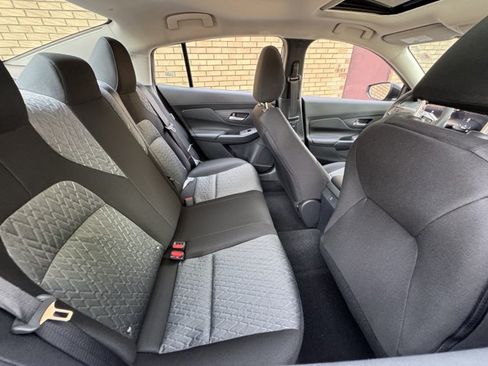 New 2026 Nissan Sentra SV w/ SV Convenience Package FWD image 17
