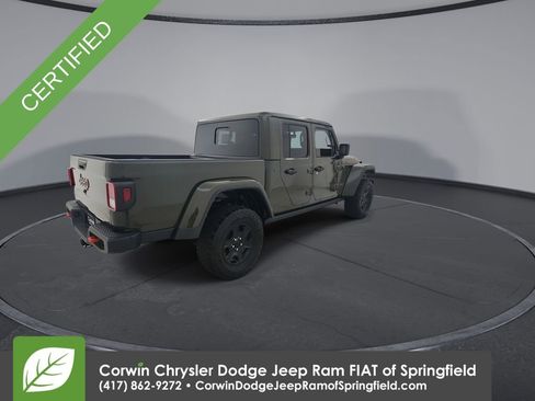 Used 2023 Jeep Gladiator Mojave w/ Cold Weather Group image 8