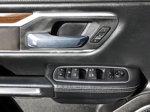 Used 2022 RAM 1500 Laramie image 37