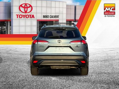 Used 2024 Toyota Corolla Cross AWD Hybrid image 4
