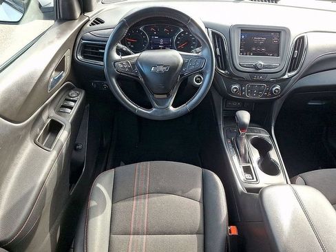 Used 2022 Chevrolet Equinox RS AWD/4WD image 3
