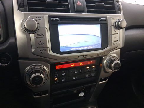 Used 2013 Toyota 4Runner Limited image 28