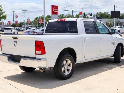 Used 2021 RAM 1500 Classic SLT RWD image 19
