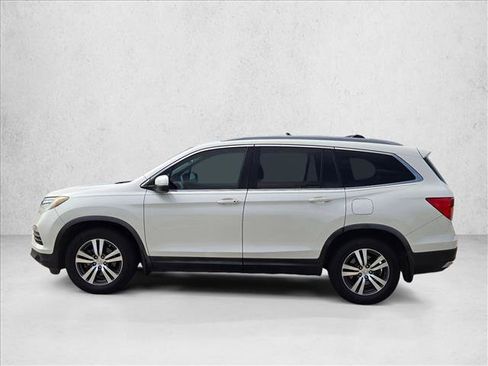 Used 2016 Honda Pilot EX image 8