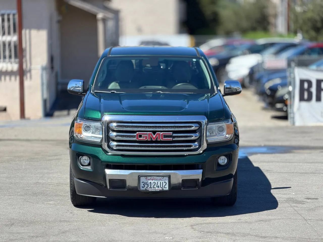 Used 2016 GMC Canyon SLT w/ LPO, Gearon Bar Package RWD image 3