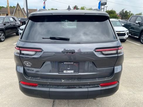 Used 2024 Jeep Grand Cherokee L Altitude AWD/4WD image 6