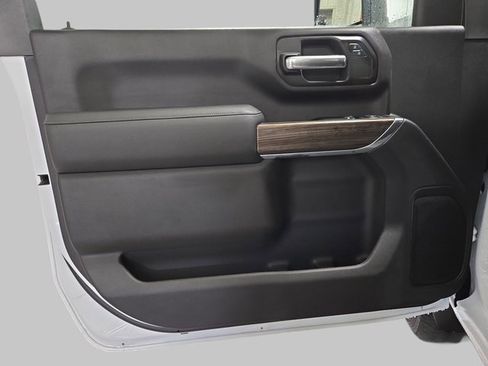 New 2026 Chevrolet Silverado 3500 LT image 23