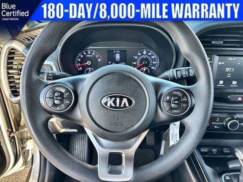 Used 2021 Kia Soul LX image 23