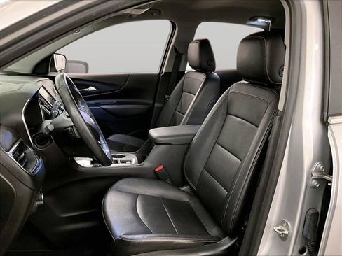 Used 2021 Chevrolet Equinox LT FWD image 24