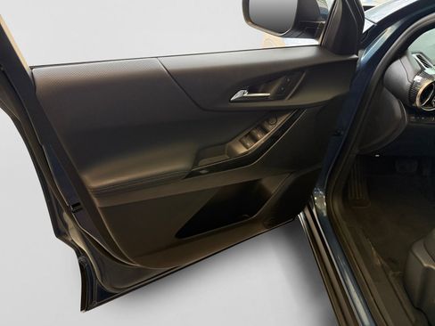 New 2027 Chevrolet Equinox LT FWD image 10