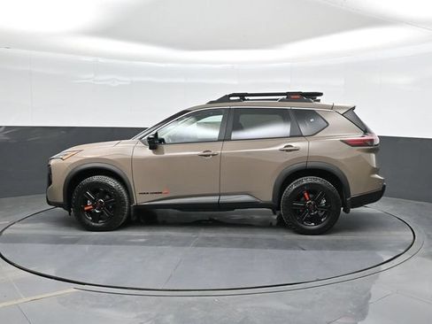 Used 2026 Nissan Rogue SV w/ Rock Creek Premium Package AWD/4WD image 9