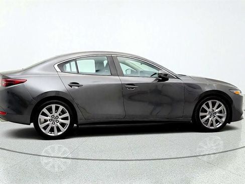 Used 2021 MAZDA MAZDA3 s FWD image 4