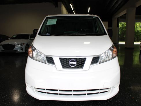 Used 2020 Nissan NV200 S FWD image 8