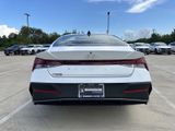 New 2025 Hyundai Elantra SE image 6