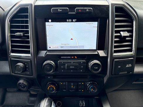 Used 2016 Ford F150 XLT w/ Equipment Group 302A Luxury AWD/4WD image 17