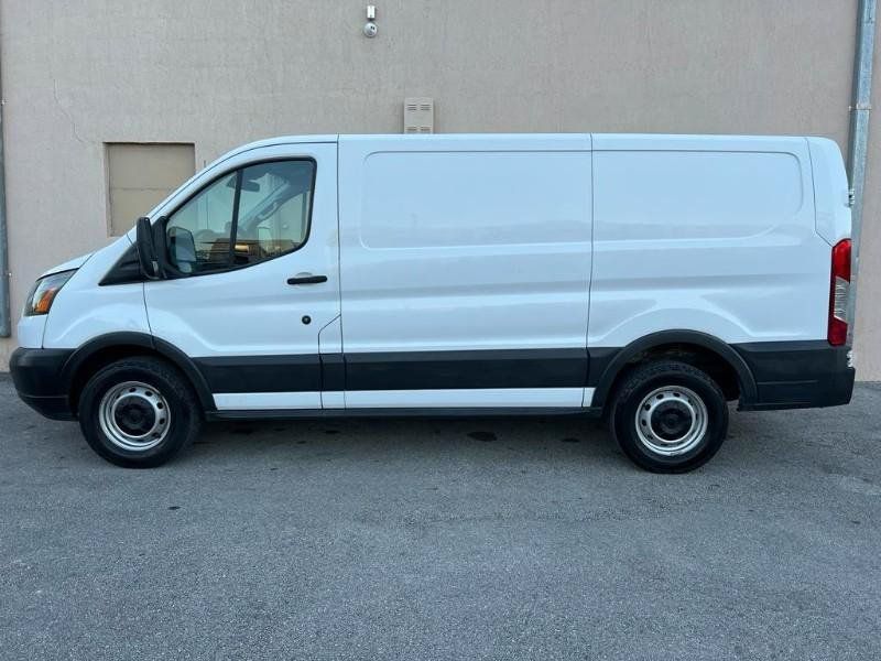 Used 2016 Ford Transit 150 130 Low Roof RWD image 10