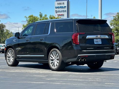 Used 2023 GMC Yukon XL Denali w/ Denali Reserve Package AWD/4WD image 6