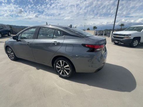 Used 2025 Nissan Versa SV FWD image 6