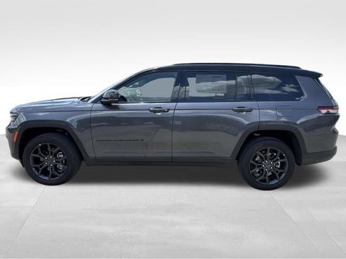 New 2025 Jeep Grand Cherokee L Limited AWD/4WD image 5