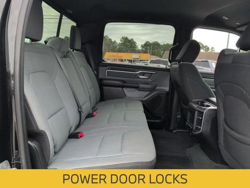 Used 2022 RAM 1500 Big Horn image 10