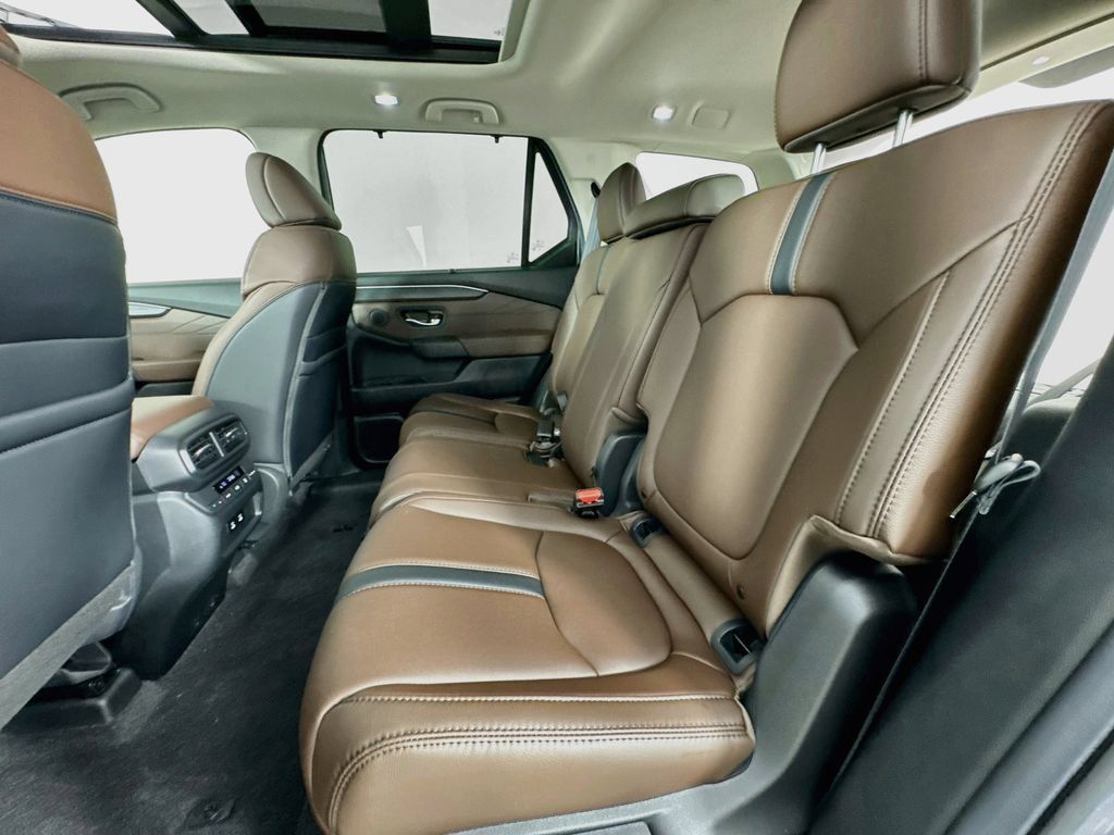 New 2026 Honda Pilot Touring image 34