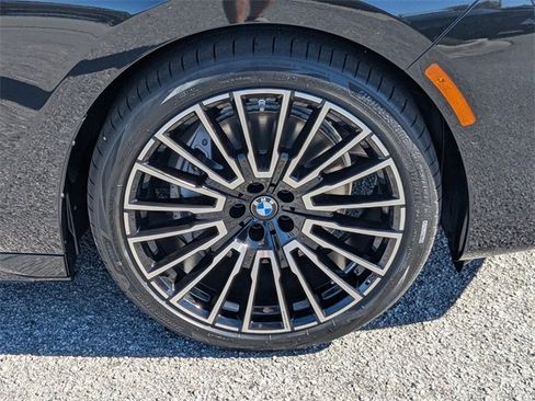 New 2026 BMW 740i w/ Executive Package image 12