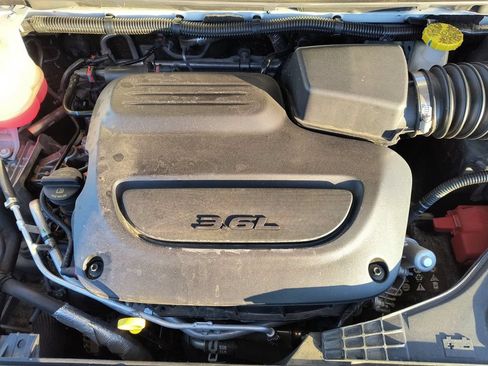 Used 2025 Chrysler Pacifica Select FWD image 20