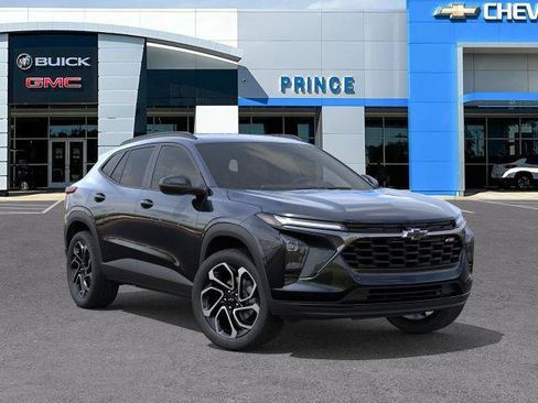 New 2026 Chevrolet Trax RS w/ Driver Confidence Package FWD image 7