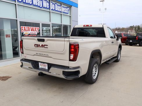 New 2026 GMC Sierra 1500 Pro AWD/4WD image 3