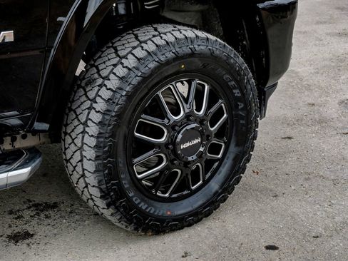 Used 2024 RAM 3500 Big Horn image 62