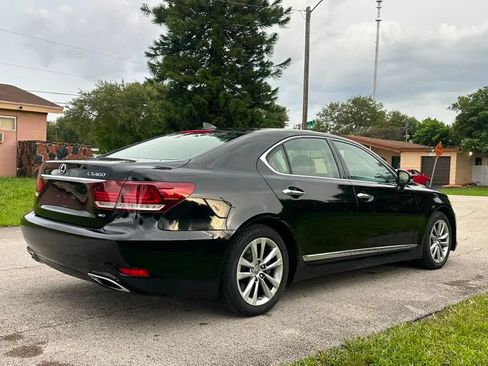 Used 2016 Lexus LS 460 AWD w/ Comfort Package image 4