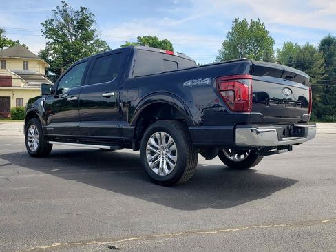 Used 2025 Ford F150 Lariat w/ Equipment Group 501A Mid AWD/4WD image 6