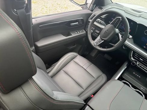 New 2026 Chevrolet Tahoe RST w/ Comfort Package AWD/4WD image 16