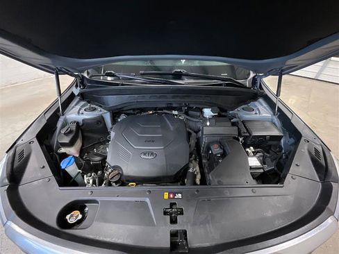 Used 2021 Kia Telluride S FWD image 32