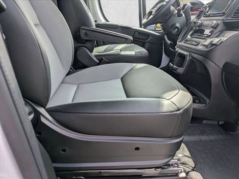 Used 2025 RAM ProMaster 2500 w/ Power Group image 19