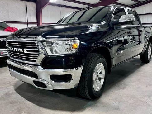 Used 2023 RAM 1500 Laramie AWD/4WD image 6