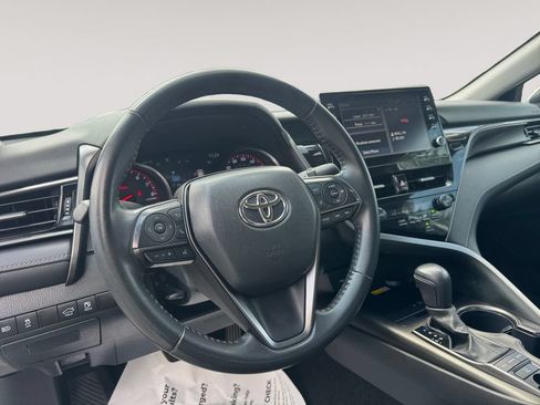Used 2024 Toyota Camry XSE FWD image 12