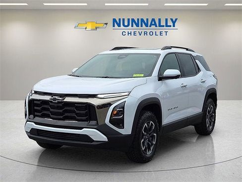 New 2026 Chevrolet Equinox ACTIV w/ Convenience Package III image 1