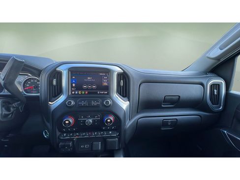 Used 2020 Chevrolet Silverado 2500 LTZ w/ LTZ Premium Package image 17