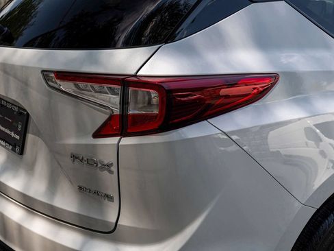 Used 2025 Acura RDX SH-AWD image 33