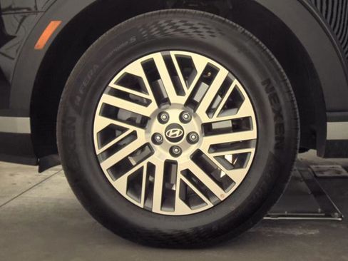 Used 2026 Hyundai Palisade SEL FWD image 11