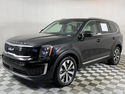 Used 2022 Kia Telluride EX w/ EX Premium Package image 2