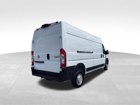 New 2026 RAM ProMaster 2500 w/ Premium Convenience Group FWD image 5