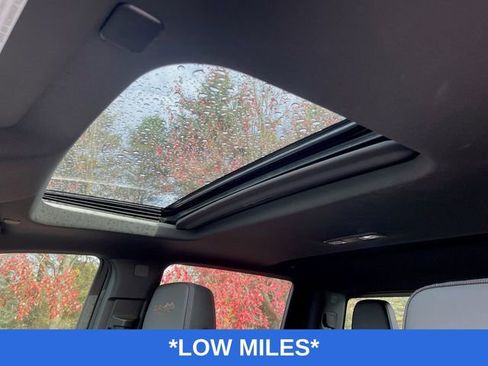 Used 2025 Chevrolet Silverado 1500 High Country image 20